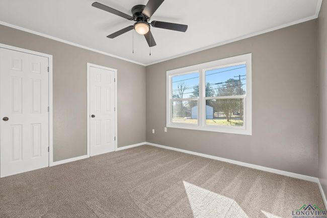 2210 E Harold St, House other with 4 bedrooms, 2 bathrooms and null parking in Gladewater TX | Image 20