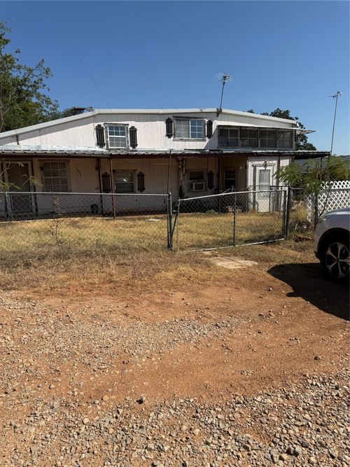 2950 County Road 139, Bangs, TX, 76823-3804 | Card Image