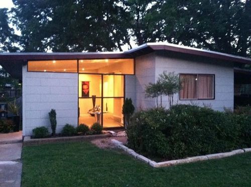 703 W Crestland Dr, Austin, TX, 78752-1308 | Card Image