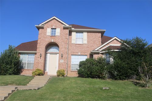 3768 Menard Dr, Carrollton, TX, 75010-6467 | Card Image
