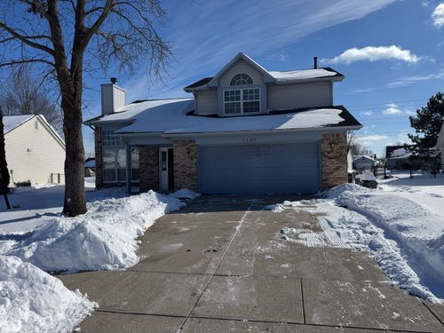 1527 Warren Lake Ct, Indianapolis, IN, 46229-2289 | Card Image