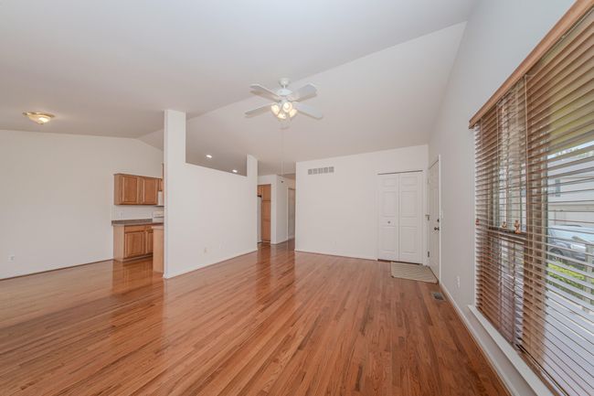 128 Commons Cir, Condo with 2 bedrooms, 2 bathrooms and null parking in Saline MI | Image 9
