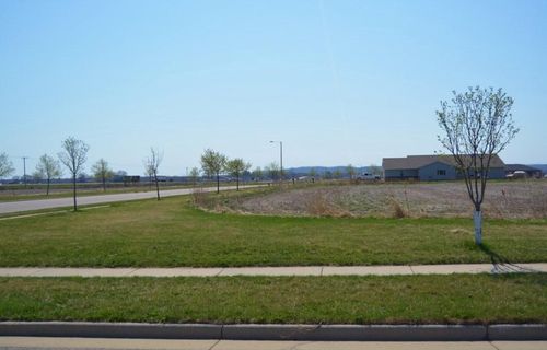 L20 Spring St, Spring Green, WI, 53588 | Card Image