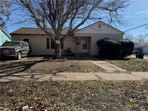 1017 S 47th St, Temple, TX, 76504-6520 | Card Image
