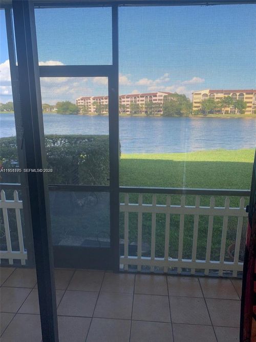 apt-106-10009 Winding Lake Rd, Sunrise, FL, 33351-5848 | Card Image