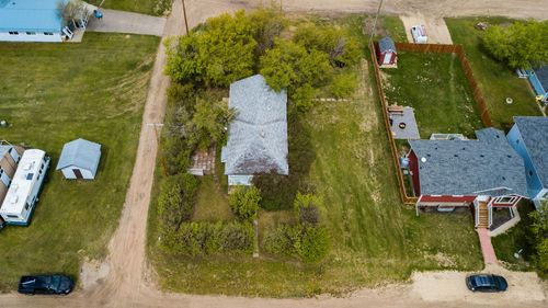 8 1st Ave Se, Round Hill, AB, T0B3Z0 | Card Image