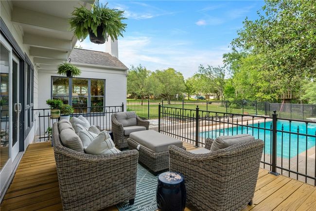 Deck with outdoor lounge area | Image 34