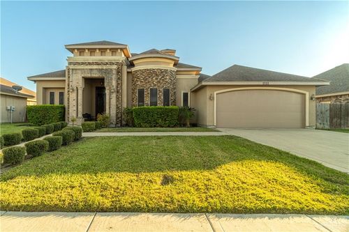 1702 E 27th St, Mission, TX, 78574-2020 | Card Image