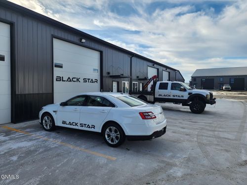 1409 Lockheed Dr, Bismarck, ND, 58504-1015 | Card Image