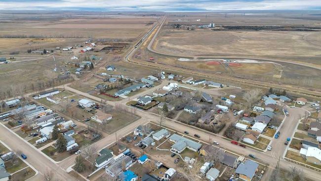 96 2 Avenue W, House other with 3 bedrooms, 2 bathrooms and 2 parking in Tilley AB | Image 37