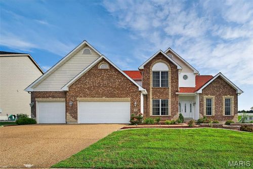 143 Central Pkwy, O Fallon, MO, 63366 | Card Image