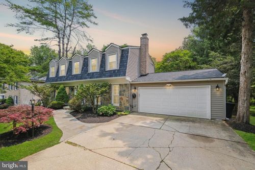 10104 Colebrook Ave, POTOMAC, MD, 20854-1810 | Card Image