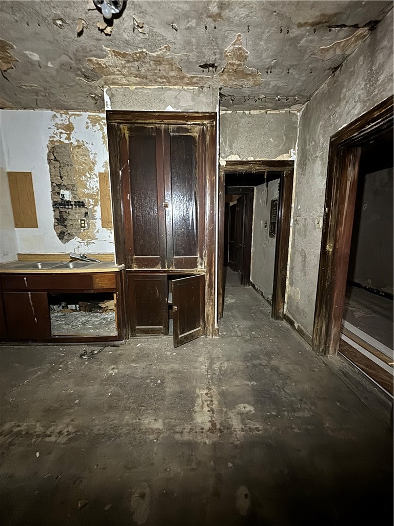 Commercial Sale in Charleroi Boro 5