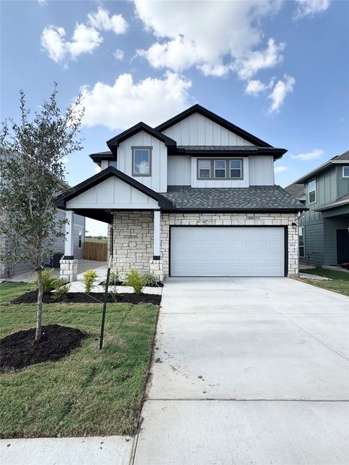 484 Young Street, Buda, TX, 78610 | Card Image