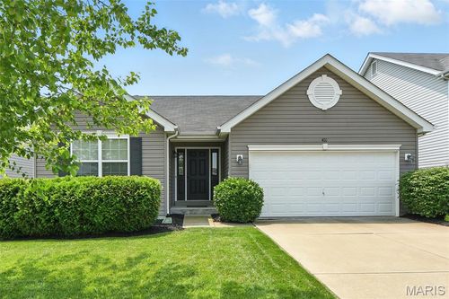 406 Peruque Hills Pkwy, Wentzville, MO, 63385-5057 | Card Image