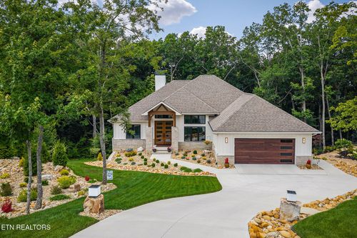 149 Chestnut Ridge Ln, Crossville, TN, 38558-2506 | Card Image