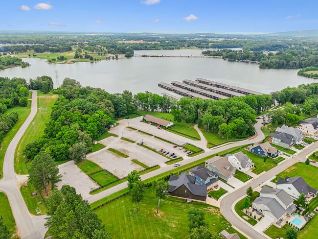 146 Island Way, Townhouse with 4 bedrooms, 3 bathrooms and 2 parking in Winchester TN | Image 44