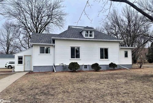 313 Main St N, Titonka, IA, 50480-7727 | Card Image