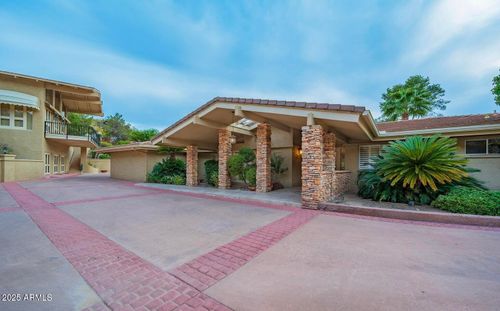 26-3500 E Lincoln Dr, Phoenix, AZ, 85018-1023 | Card Image
