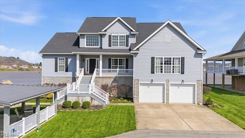 2 Stern Dr, Williamstown, WV, 26187-1125 | Card Image