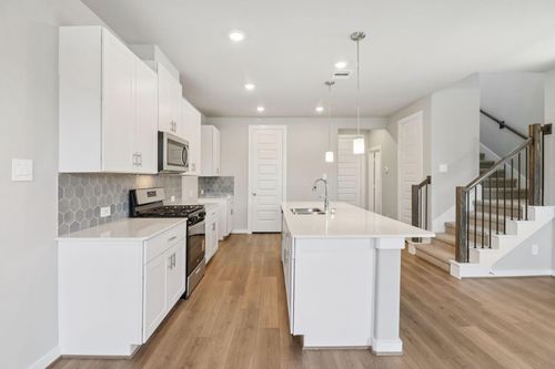 3109 Quiet Sunset Dr, Houston, TX, 77080-2774 | Card Image