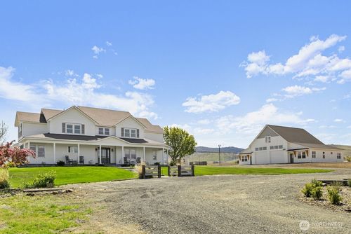 3920 Weaver Rd, Ellensburg, WA, 98926-7885 | Card Image