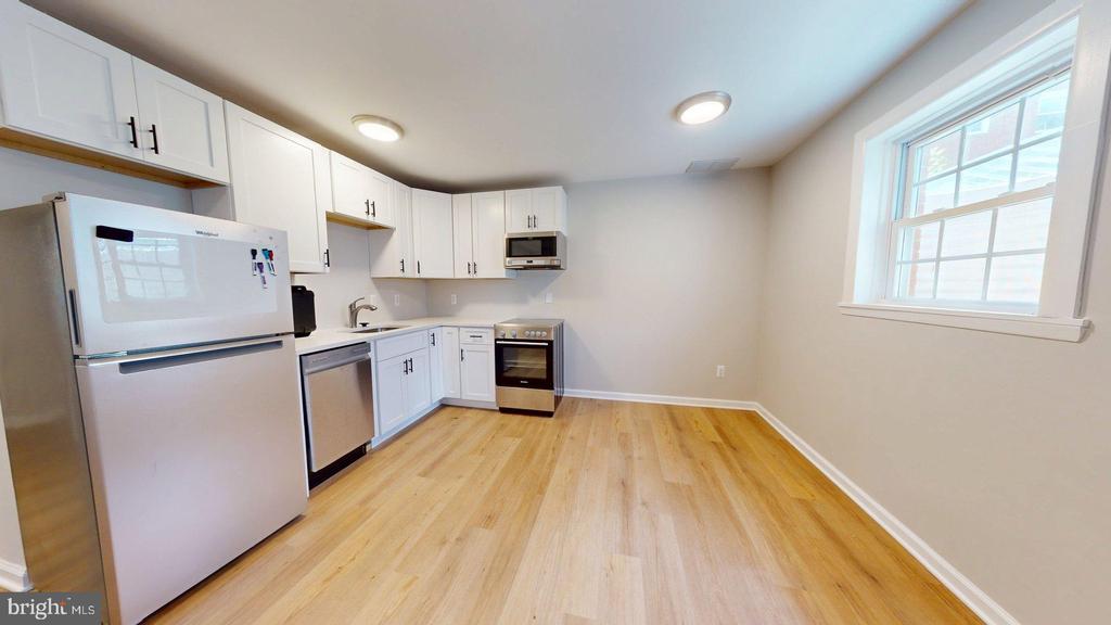 Residential Lease in ARLINGTON 5