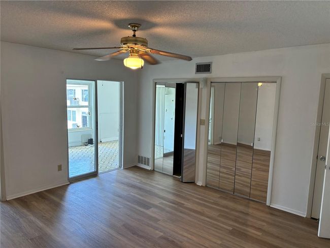 APT-48 - 2404 Florentine Way, Condo with 2 bedrooms, 2 bathrooms and null parking in CLEARWATER FL | Image 14