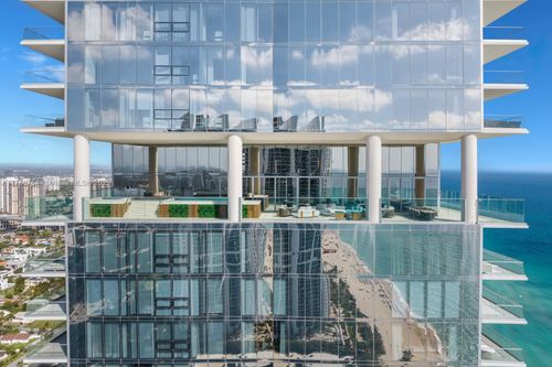 apt-3704-18501 Collins Ave, Sunny Isles Beach, FL, 33160-5657 | Card Image