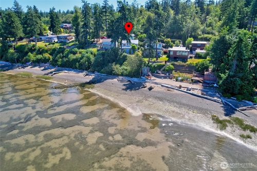 19904 Soundview Drive Nw, Stanwood, WA, 98292 | Card Image
