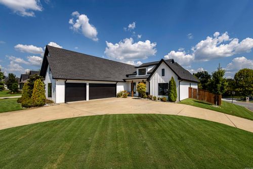 7412 Northwood Dr, Benton, AR, 72019-8909 | Card Image