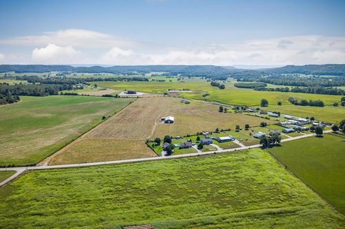 15385 Old Kentucky Rd, Sparta, TN, 38583 | Card Image
