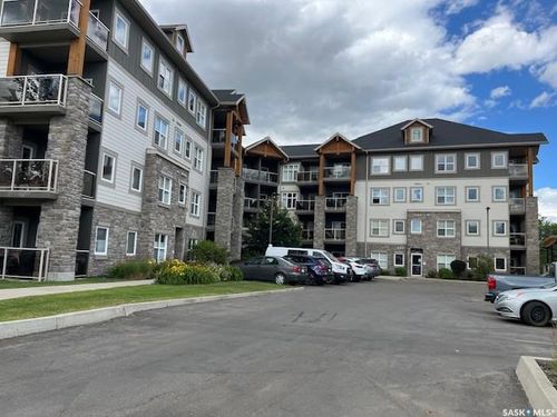 313-1220 Blackfoot Drive, Regina, SK, S4S6T2 | Card Image