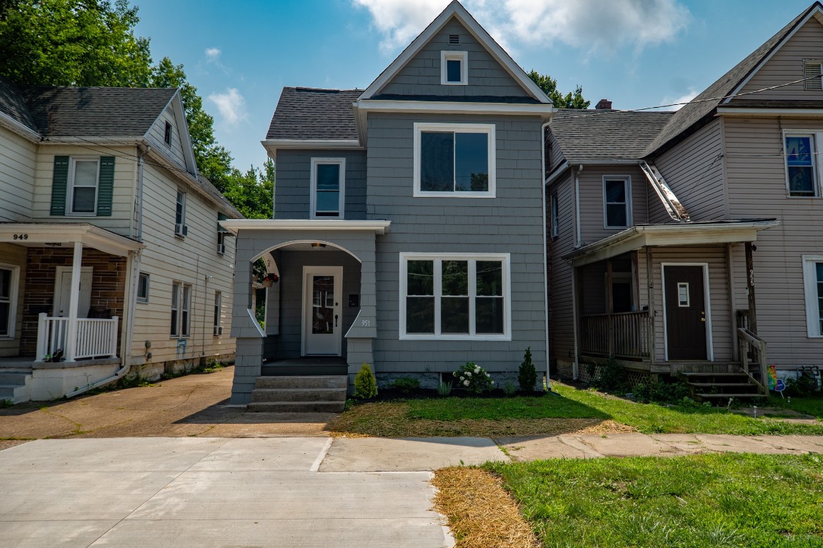 6th St, Erie, PA 16507