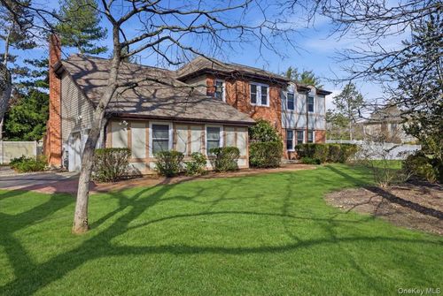 10 Weatherstone Way, Smithtown, NY, 11787-2241 | Card Image