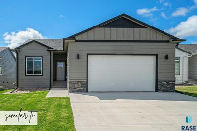 5521 Spirea Ave, House other with 2 bedrooms, 2 bathrooms and null parking in Sioux Falls SD | Image 1