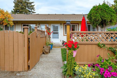 5-974 Dunford Ave, Langford, BC, V9B2S3 | Card Image
