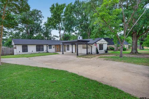 902 Ward Ln, Athens, TX, 75751-2919 | Card Image