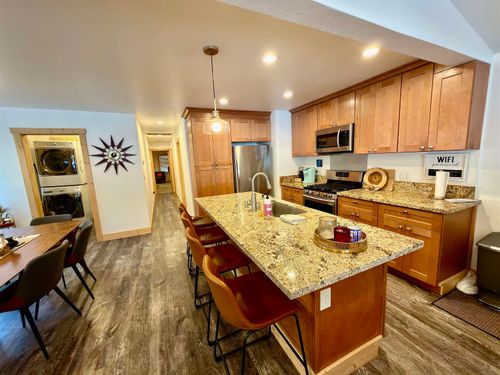 405 Oak St, Tahoma, CA, 96142-2568 | Card Image