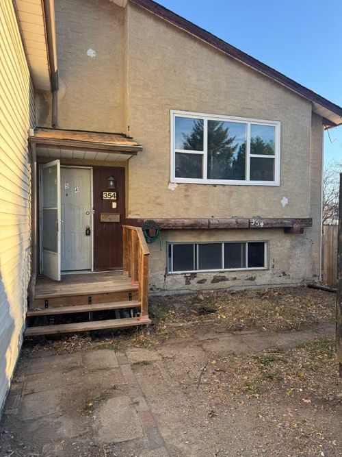 354 Fonda Way Se, Calgary, AB, T2A5V9 | Card Image