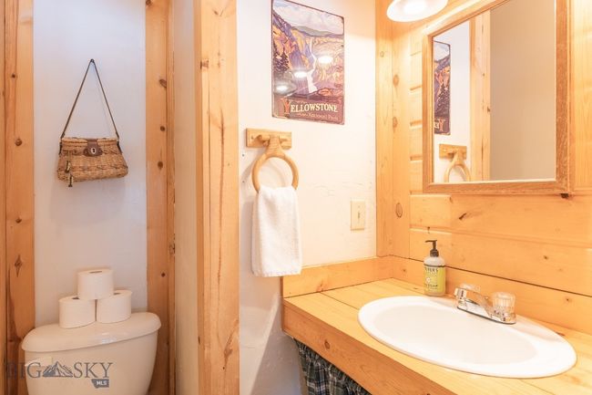 286 Mule Deer Rd, House other with 3 bedrooms, 4 bathrooms and null parking in West Yellowstone MT | Image 21