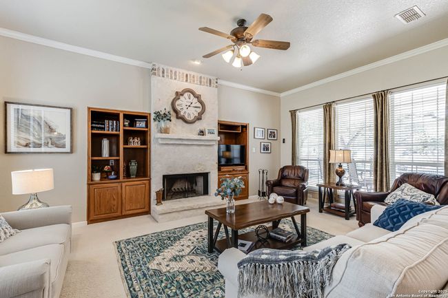 10022 Creekwood Pass, House other with 4 bedrooms, 3 bathrooms and null parking in Spring Branch TX | Image 10