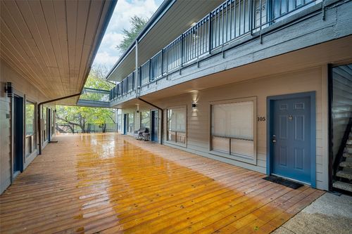 apt-208-908 Poplar St, Austin, TX, 78705-3929 | Card Image