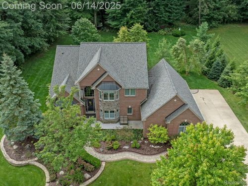 3139 Woodland Ridge Trl, Milford, MI, 48380-1544 | Card Image