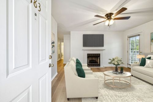 183 Brooke Castle Dr, Hermitage, TN, 37076-1741 | Card Image