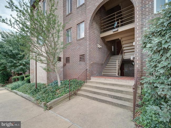 APT-101 - 5017 7 Th Rd S, Condo with 2 bedrooms, 2 bathrooms and null parking in ARLINGTON VA | Image 6
