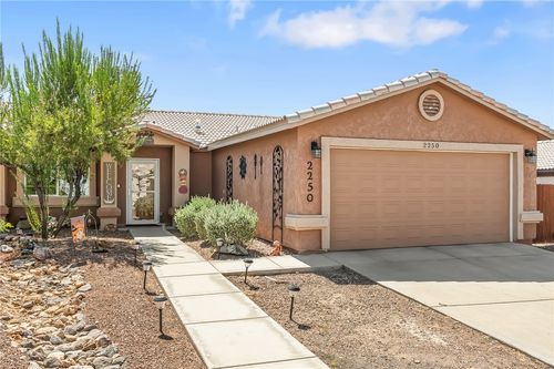 2250 E Willowleaf Dr, Mohave Valley, AZ, 86440-8902 | Card Image