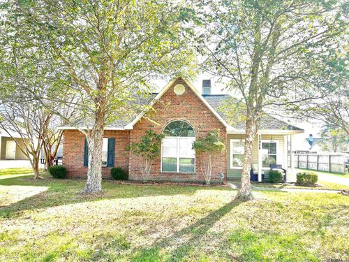 25928 Richmond South Ridge Ave, Denham Springs, LA, 70726-6468 | Card Image