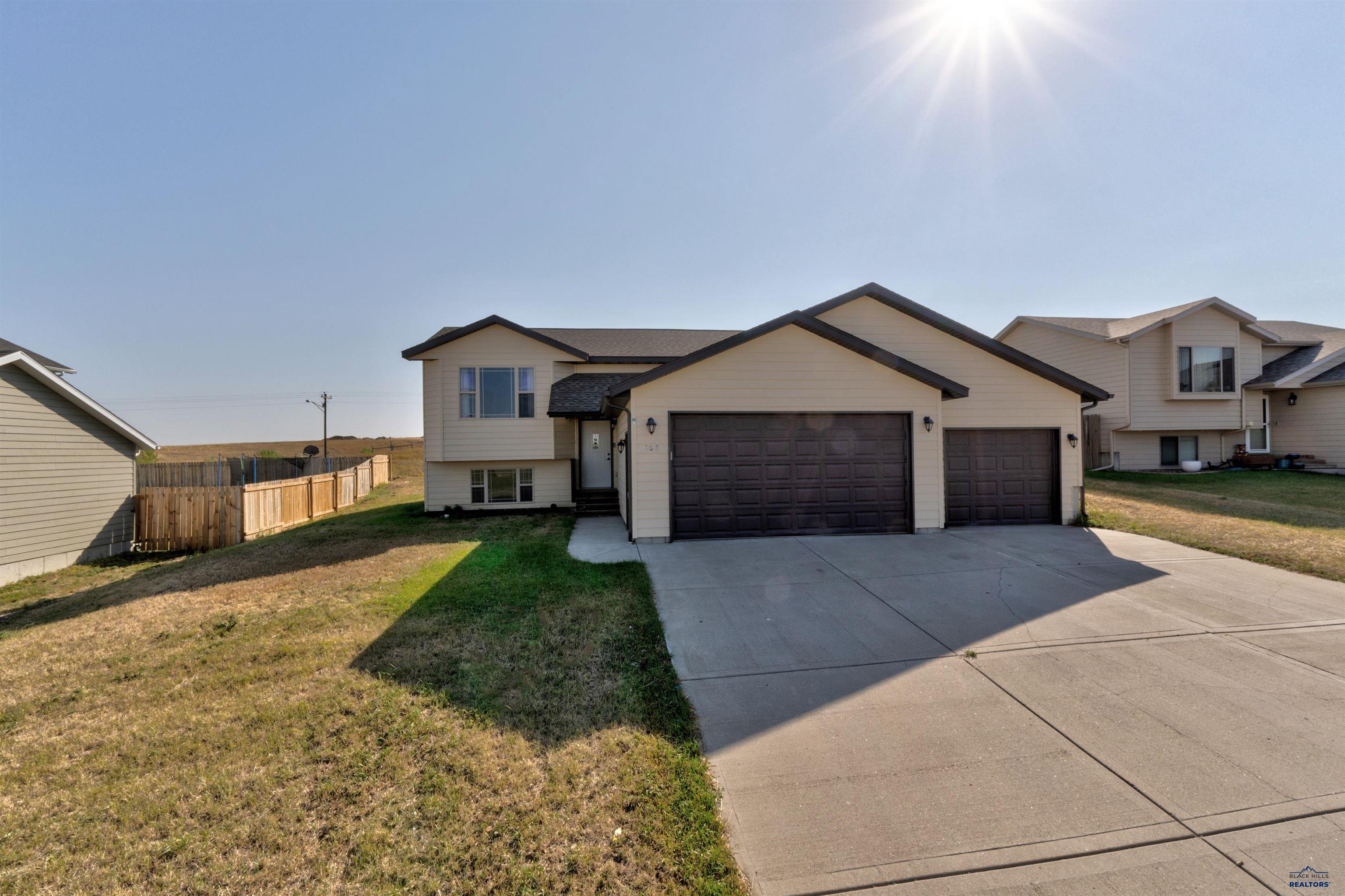 Lone Soldier Rd, Box Elder, SD 57719