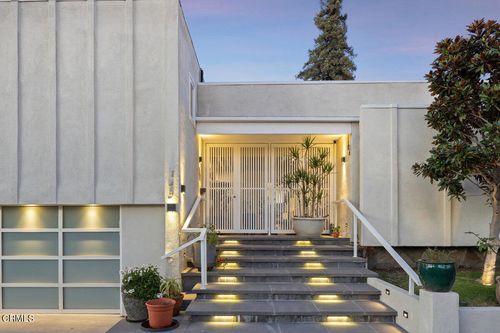 143 Foxtail Dr, Santa Monica, CA, 90402-2047 | Card Image
